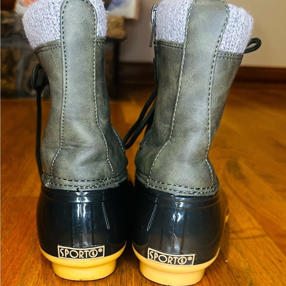 Sporto Gray Waterproof Duck Boots with Knit Cuff